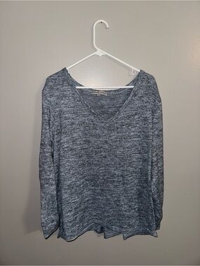Women’s Absolutely Famous Long Sleeve Top